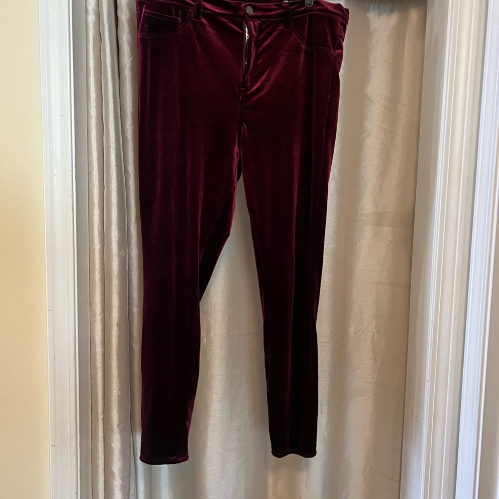 Blank NYC Velvet Maroon Trousers - Picture 5 of 8